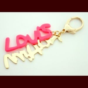 🌺Limited edition L v charm🌺