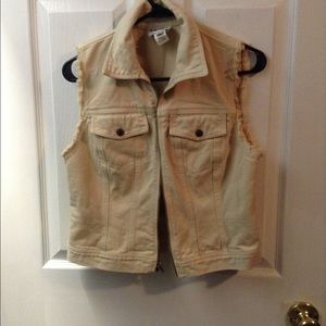 DKNY vest