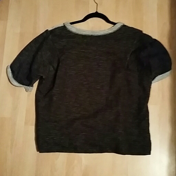 Colorblock top - Picture 3 of 3