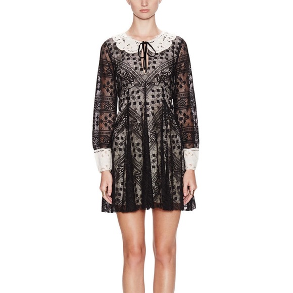 Talk That Talk Lace Dress