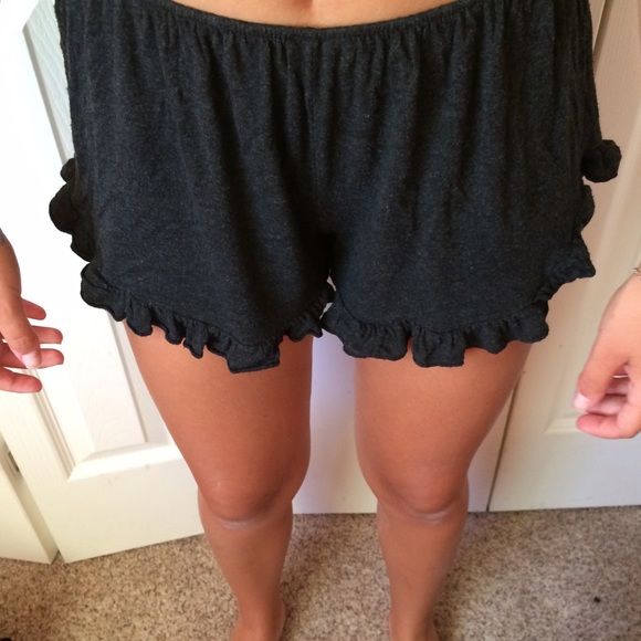Brandy Melville shorts