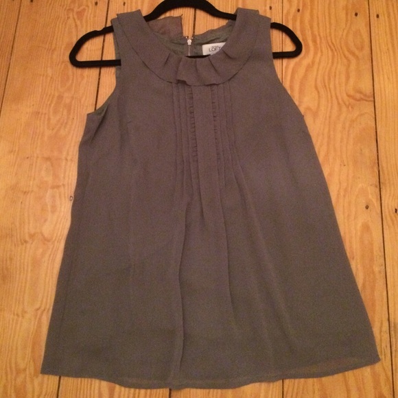 LOFT Gray Sleeveless Top - Picture 1 of 3
