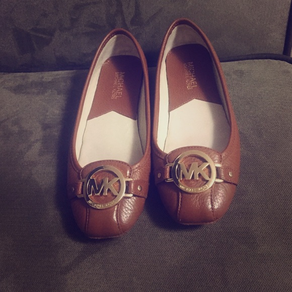 Michael Kors flats