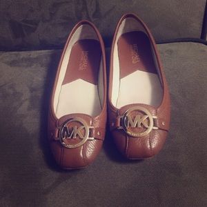 Michael Kors flats