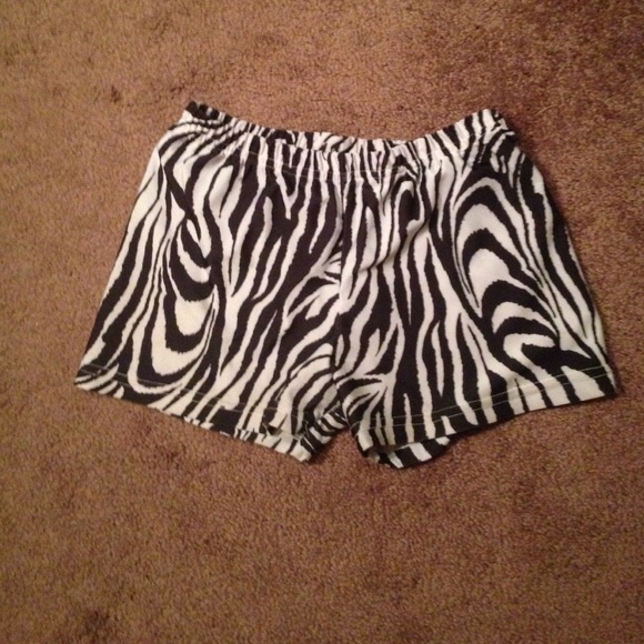 Volleyball spandex
