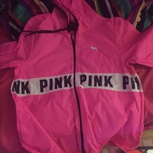 Vs windbreaker