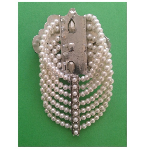 Art Deco Statement Bracelet - Picture 4 of 4