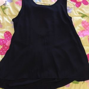 Black tank with bow in the back