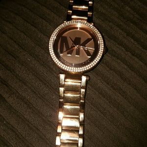 Mk watch