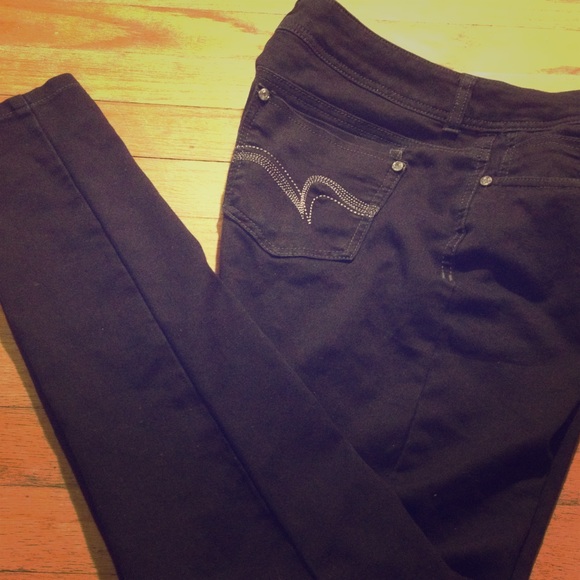 Black Classic cute skinny jeans