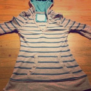 Gray shirt with a hood