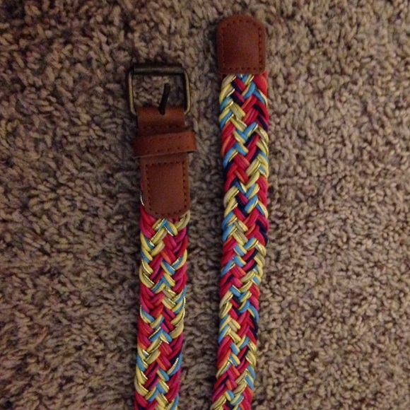 Super colorful, stretchy and comfy belt! - Picture 3 of 3