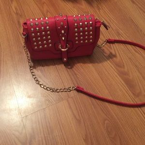 Urban Expressions. Cross body