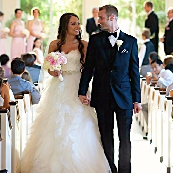 Meet the seller! Hello darlings !!! 😍❤️❤️🌸😉 - Picture 3 of 4