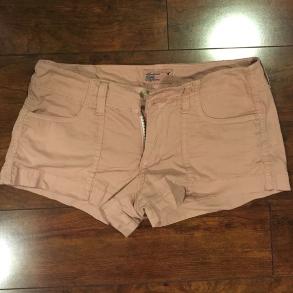American Eagle Outfitters light pink shorts