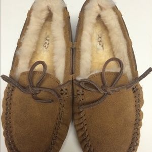NWOT UGG Moccasins