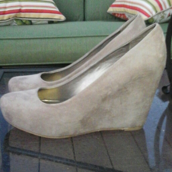 Suede wedges