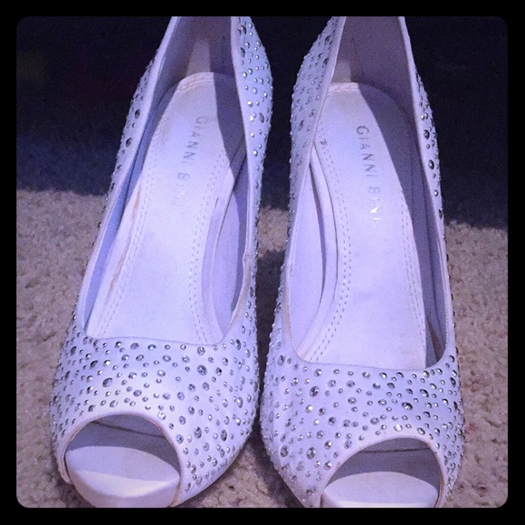 Gianni Bini Heels!