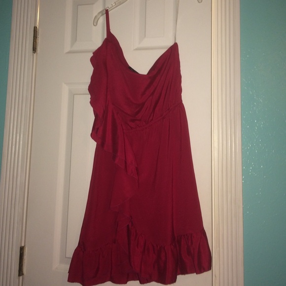 3 dress bundle! - Picture 2 of 4