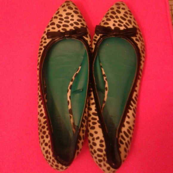 Forever 21 printed flats (2 pairs) - Picture 3 of 3