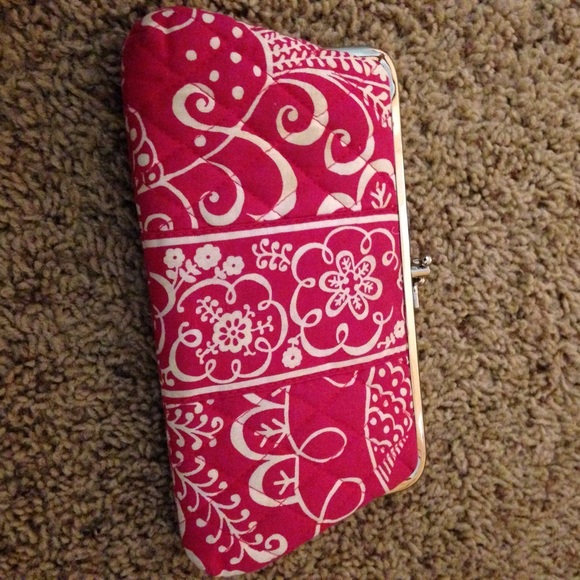 Vera Bradley Twirly Bird Pink Clutch