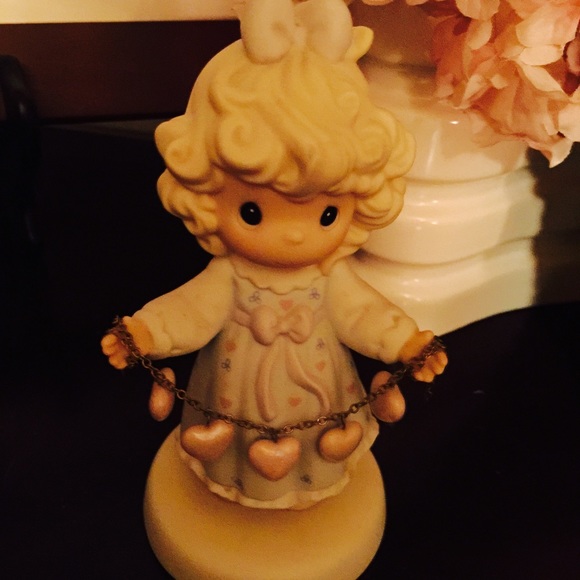 Precious Moments Figurine