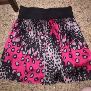 Patterned high waisted skirt