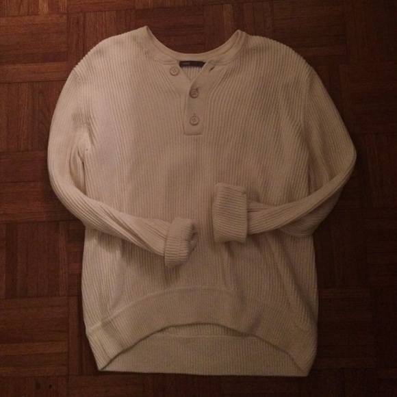 100% cotton Vince sweater
