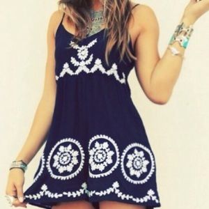 ❌SOLD❌NWT LF black embroidered romper