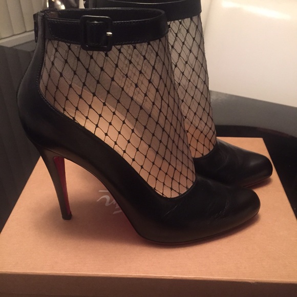 Christian Louboutin only worn for 1-Hr on set