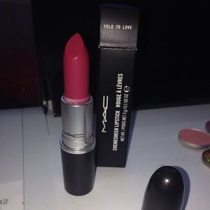 Mac limited edition online exclusive lipstick
