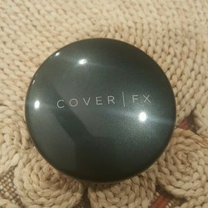 COVER /FX TOTAL CREAM FOUNDATION!