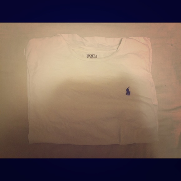 White polo tshirt