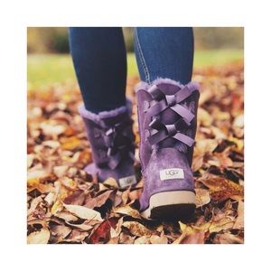 Lavender Bailey bow uggs 🌸