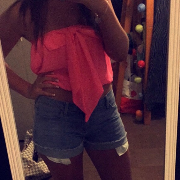 Pink Bow top !! New low price !!!