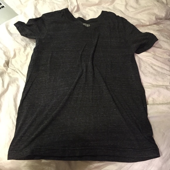 Men's shirt