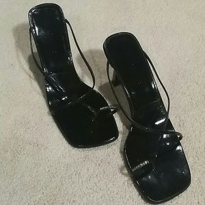 Enzo Angiolini  Sexy Kitten Heel  Sandals