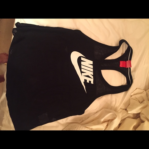 Nike tank top - Picture 3 of 4