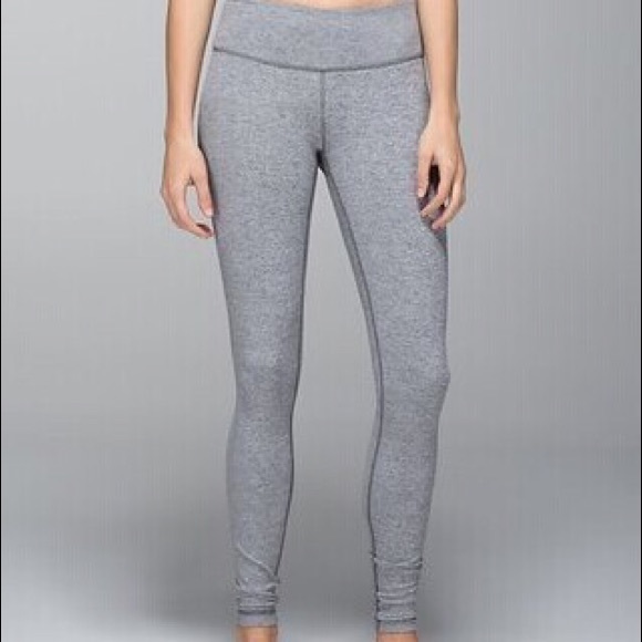 lululemon athletica, Pants & Jumpsuits, Lululemon Cropped Leggings 8  Black And Grey Print