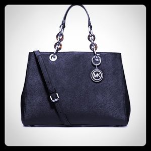 Trade for @kirsten984💞 AUTHENTIC MK