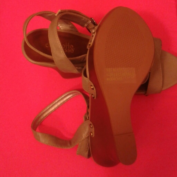 Grey summer wedges - Picture 3 of 3