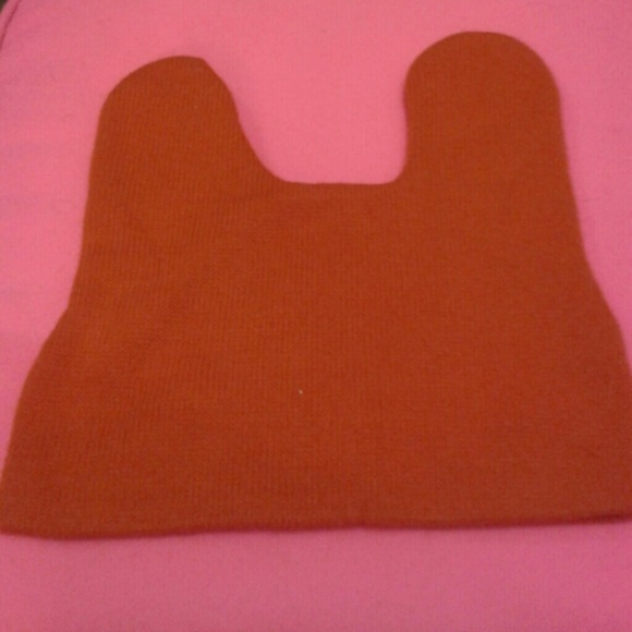 BUNDLE! 2 beanies with ears - Picture 3 of 3