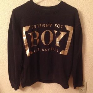 Thick and comfy sweater shirt thing (: