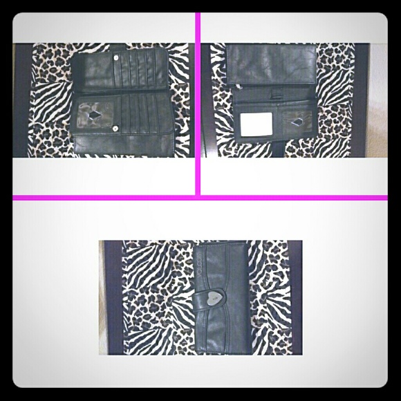 Volcom wallet