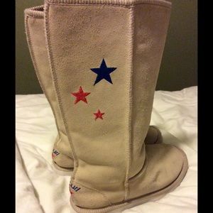 Rip curl ugg-like boots