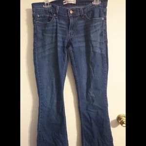Levi 524 jeans