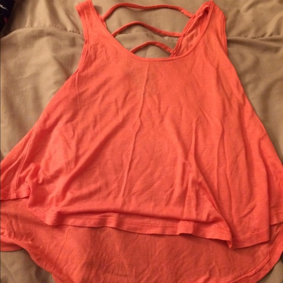 Cute peach crop top🍑🌾💛