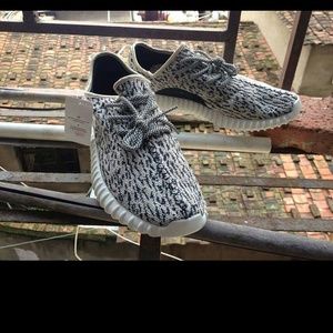 Yeezy boots low