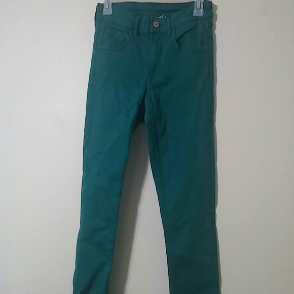 NWT H&M green skinny jeans