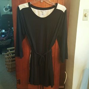 Liz Lange maternity tunic